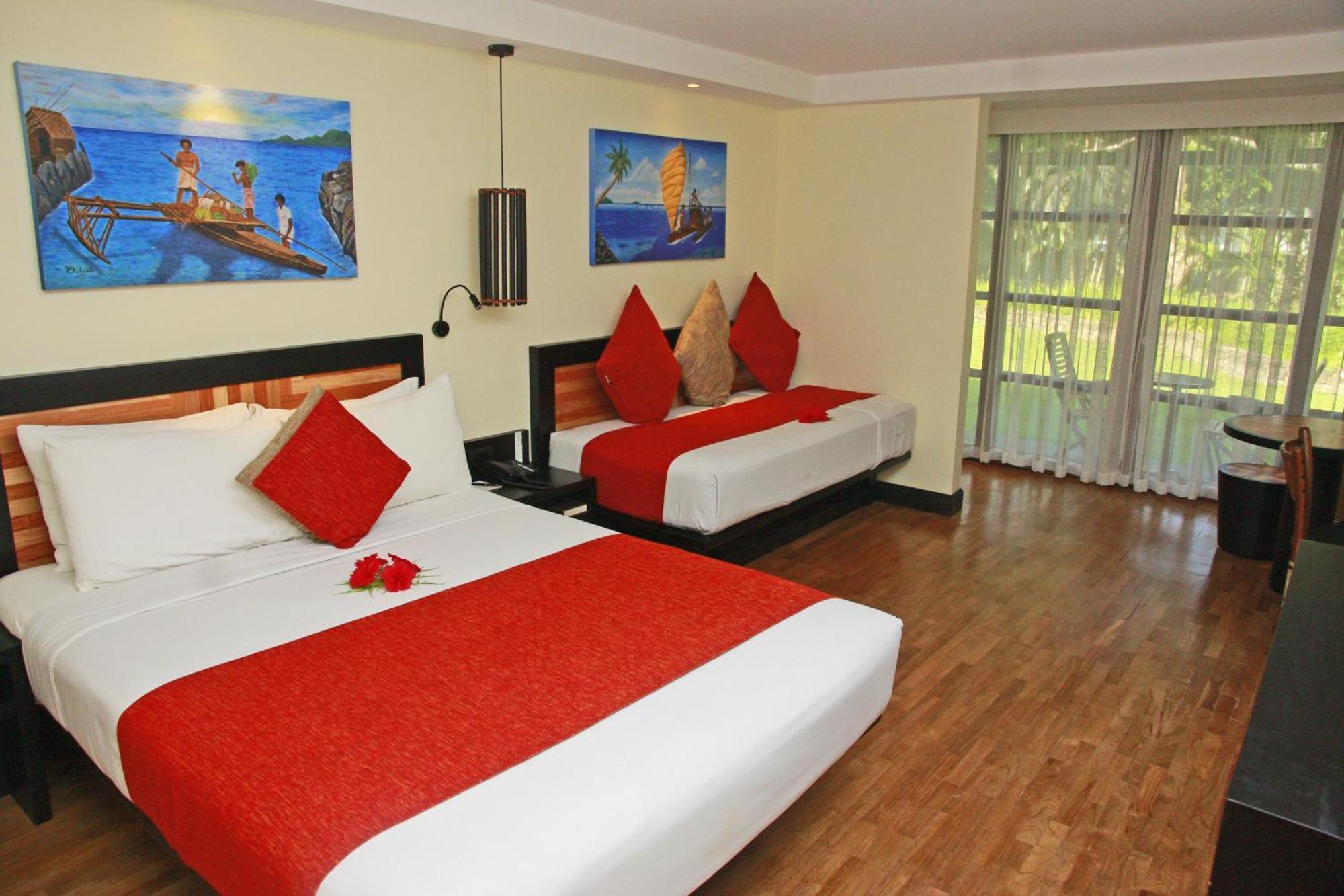 Queen Room with Garden View